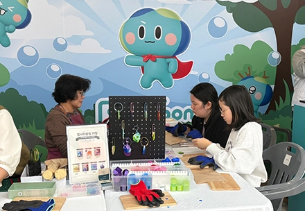 우주 체험존 내부 행사 사진