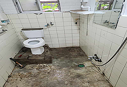 (안양시) 화장실 개조 사업 전 사진